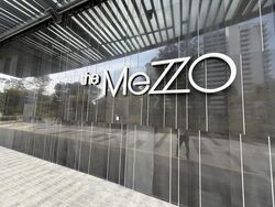 The Mezzo (D12), Retail #521044001